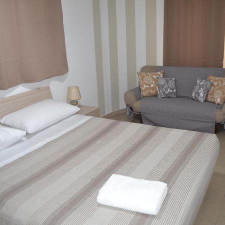 Sara Home Cosenza Ngoại thất bức ảnh