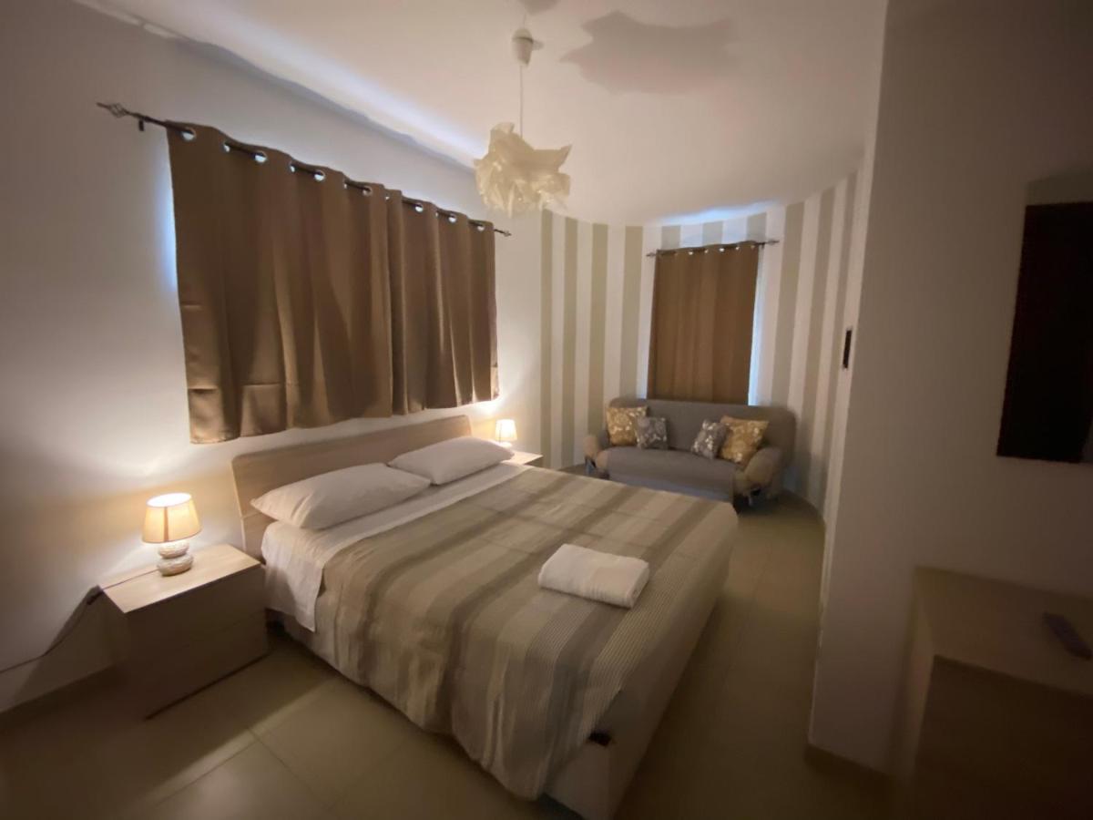 Sara Home Cosenza Ngoại thất bức ảnh
